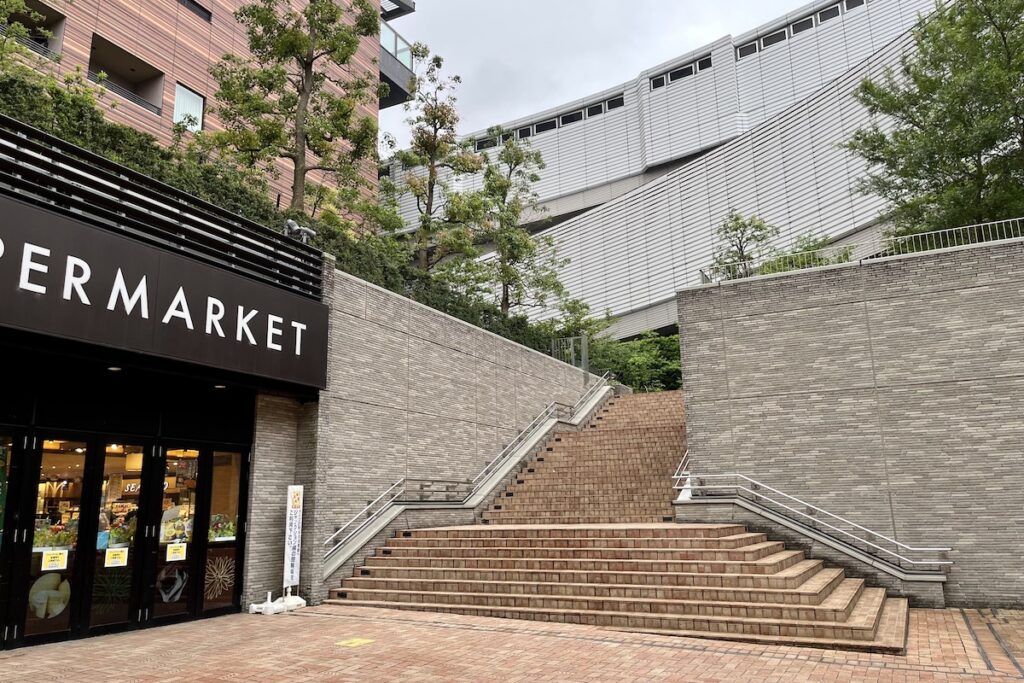 2 目黒天空庭園 ３階入り口